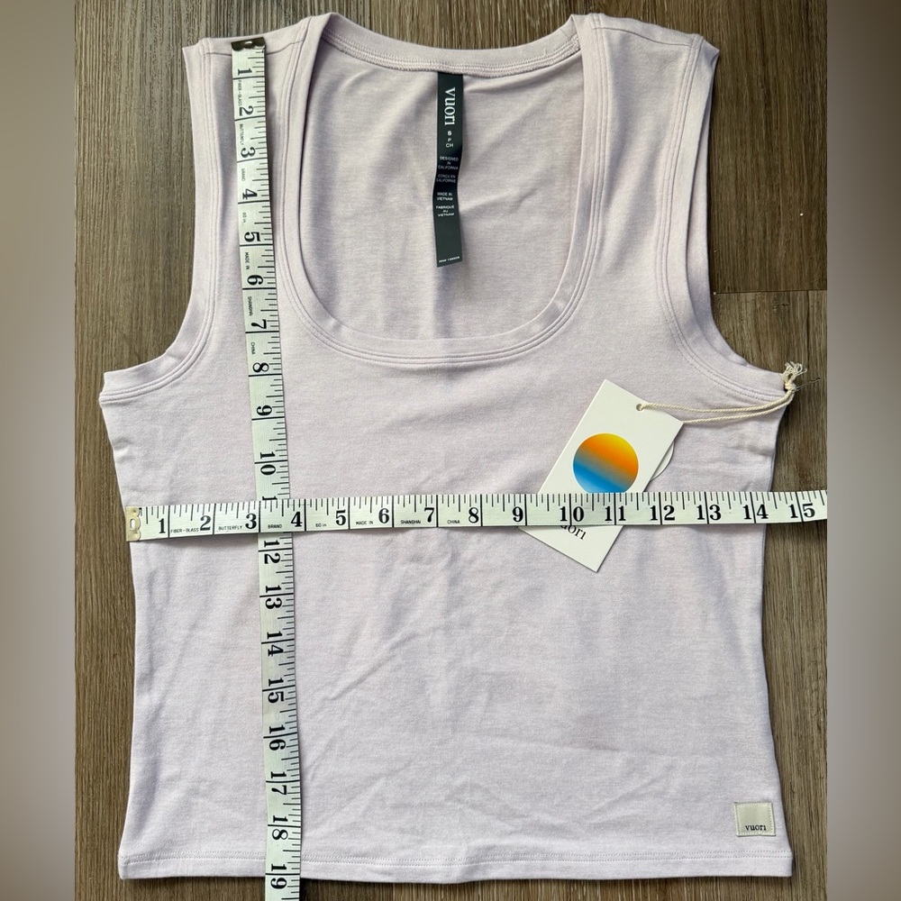 Vuori Women’s Halo Essential Scoop Tank Lilac Breeze Heather Sz Small VW1212 NWT - Picture 5 of 5